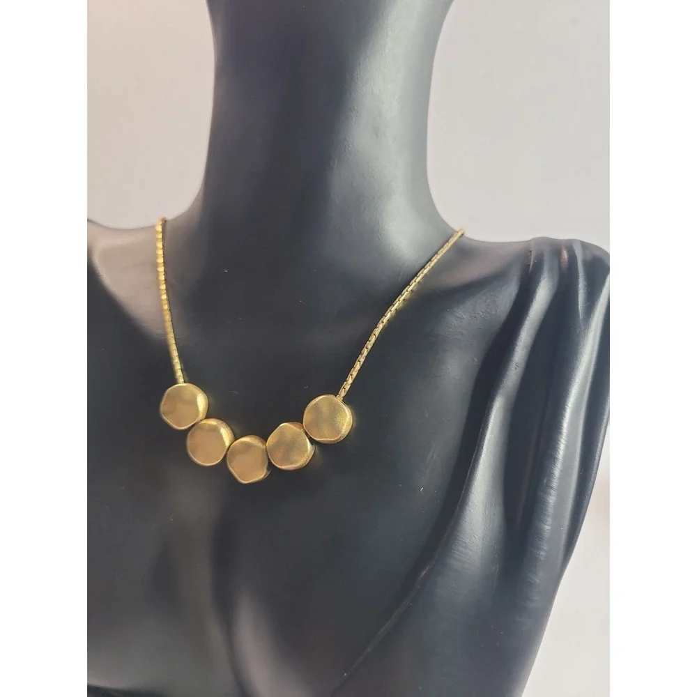 Gold Tone Hammered‎ Disc Necklace Modern Minimalist Geometric Statement Jewelry